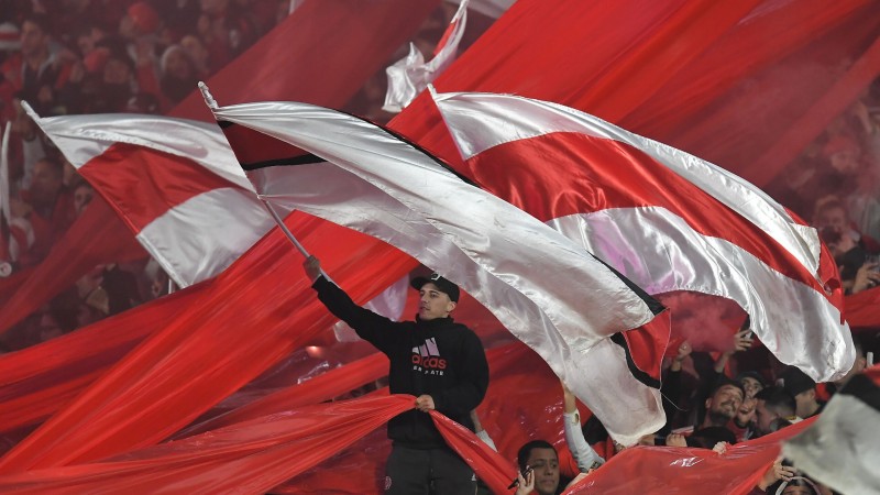 River Plate, un "millonario" que deberá pagar una fuerte multa debido a la sanción de FIFA